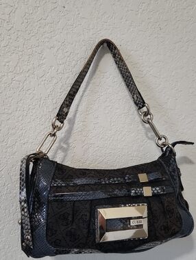 Guess Black and Gunmetal Patterned Shoulder Bag
